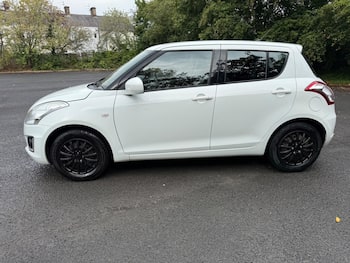 Used Suzuki Swift 2015 for sale - 79645892: Photo