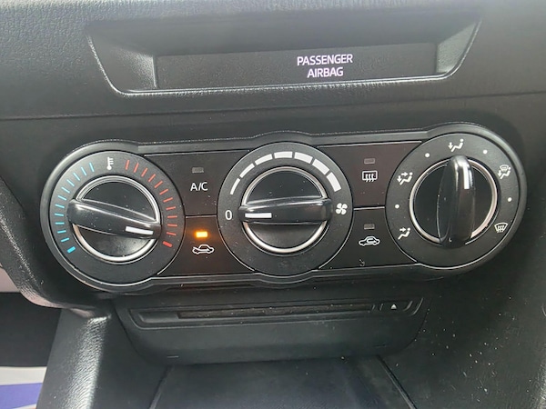 Used Mazda Mazda3 2015 for sale - 76227289: Photo 14