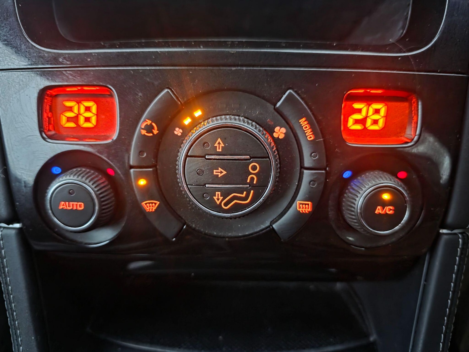 Used Peugeot RCZ 2015 for sale - 76839387: Photo 16