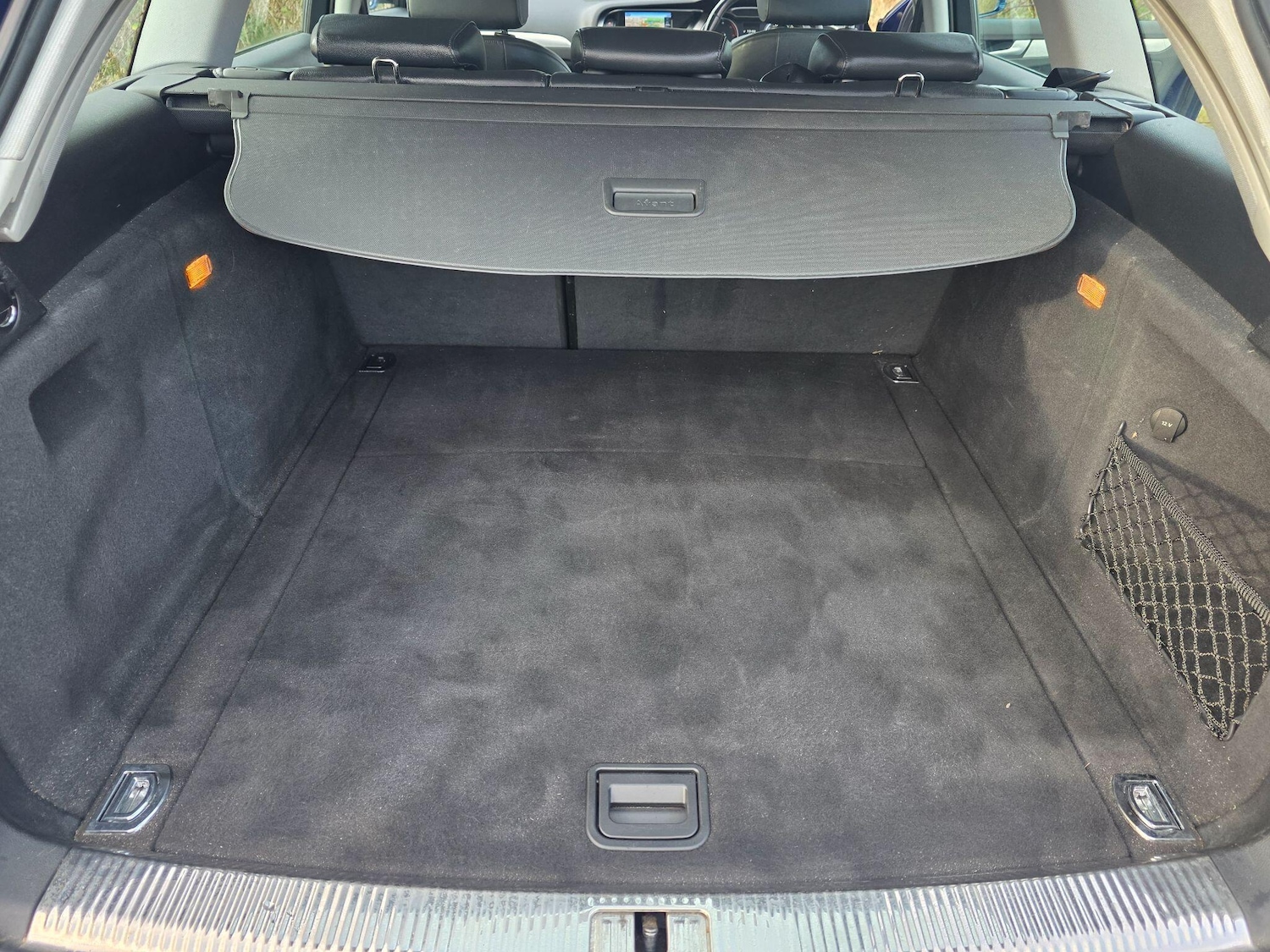 Used Audi A4 2015 for sale - 77098196: Photo 11