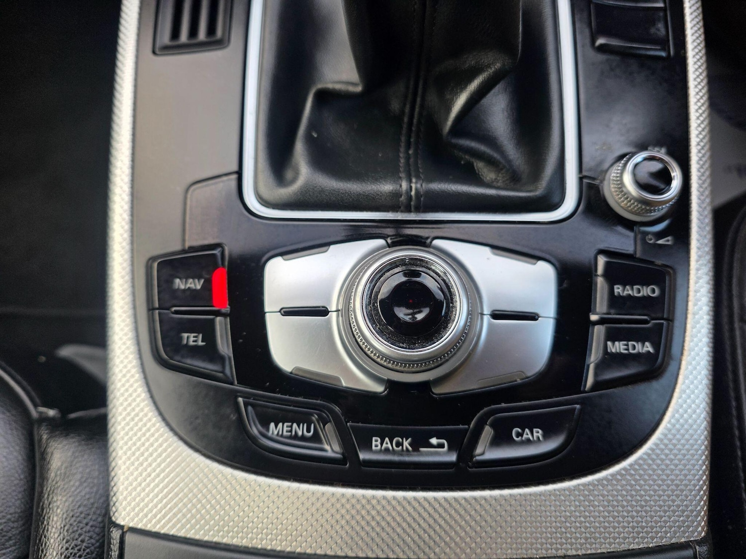 Used Audi A4 2015 for sale - 77098196: Photo 14