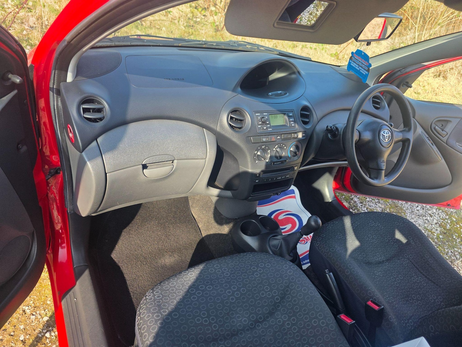 Used Toyota Yaris 2003 for sale - 77783273: Photo 12