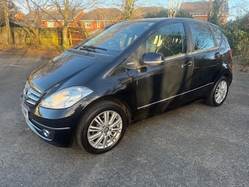 Used Mercedes-Benz A-Class 2010 for sale - 77097977: Photo