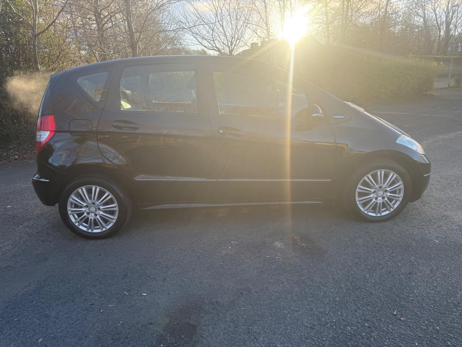 Used Mercedes-Benz A-Class 2010 for sale - 77097977: Photo 5