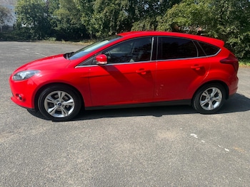 Used Ford Focus 2014 for sale - 75658182: Photo