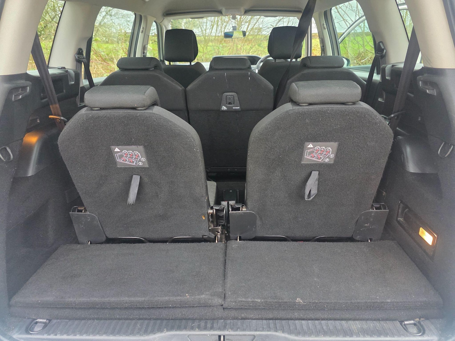 Used Citroen Grand C4 Picasso 2015 for sale - 77882129: Photo 12