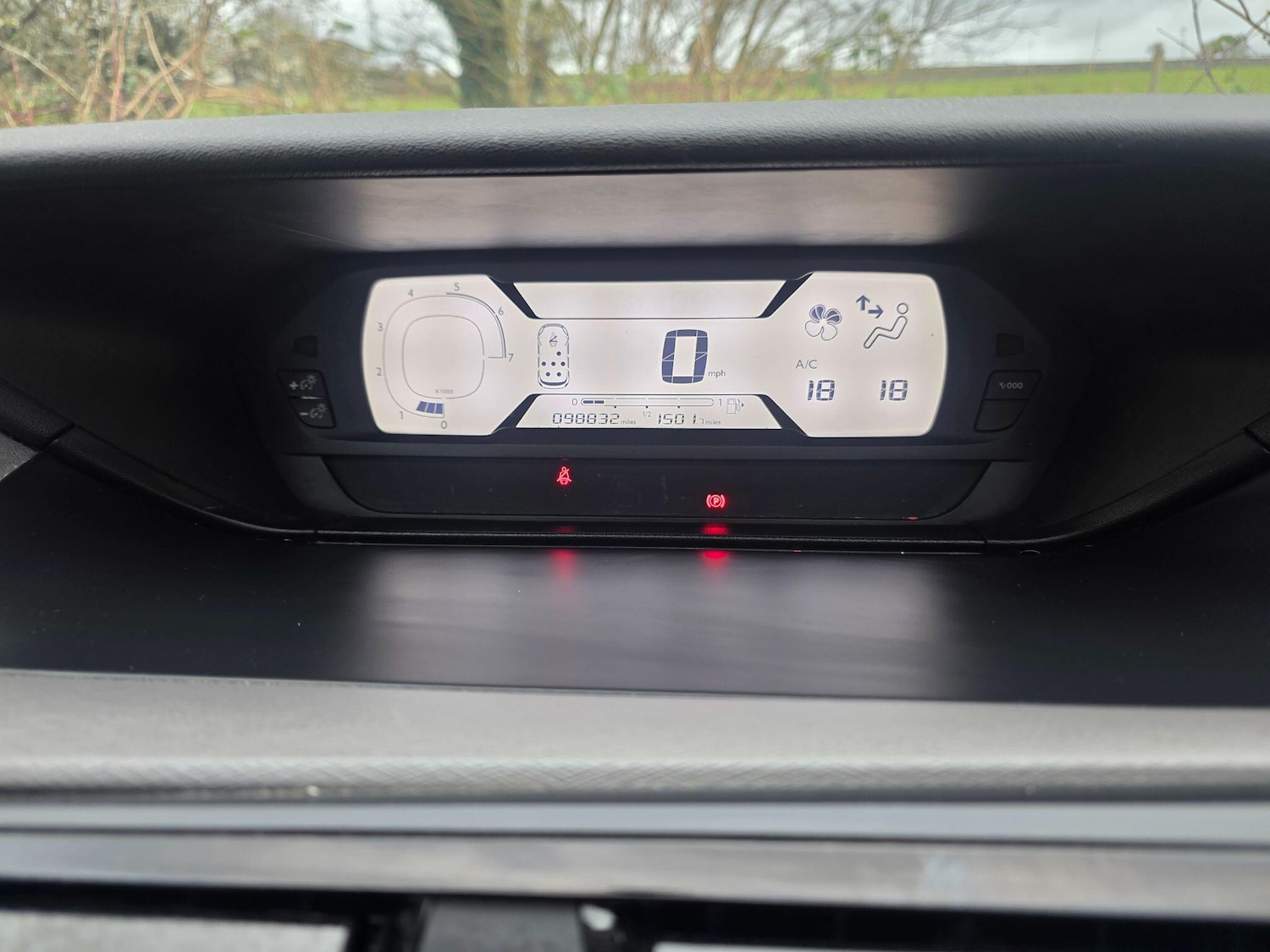 Used Citroen Grand C4 Picasso 2015 for sale - 77882129: Photo 15