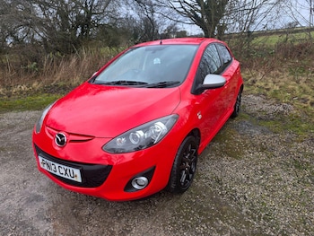 Used Mazda Mazda2 2013 for sale - 77537942: Photo