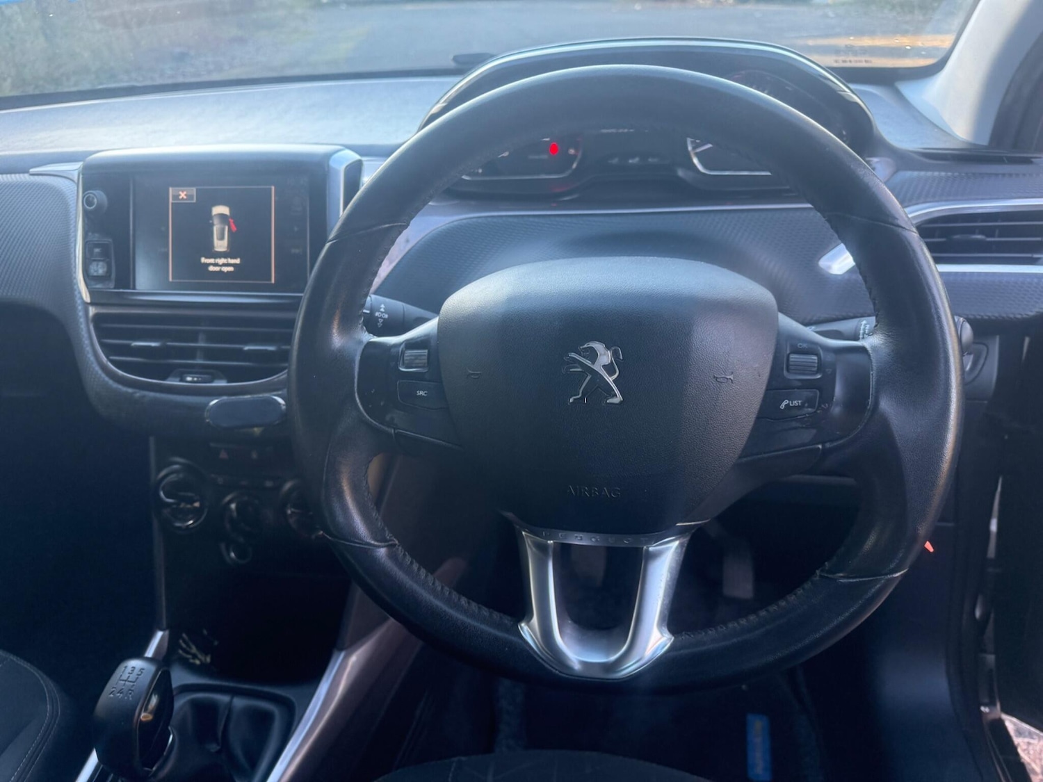 Used Peugeot 2008 for sale - 77097736: Photo 11