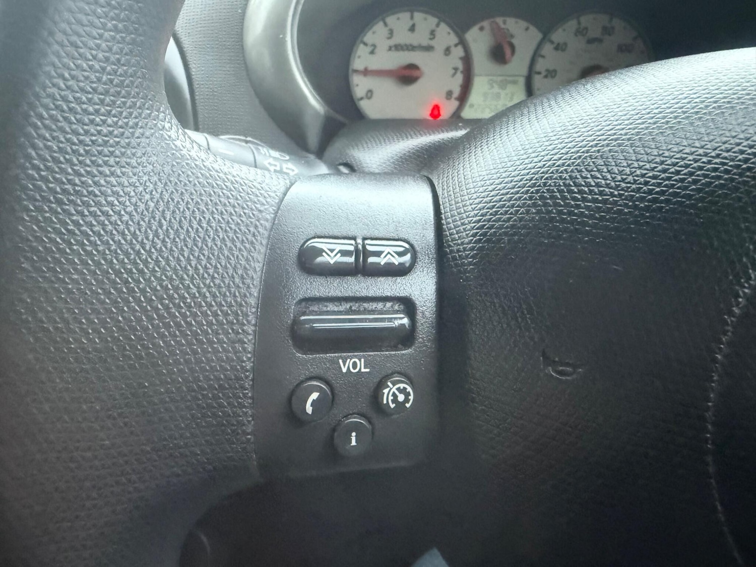 Used Nissan Micra 2008 for sale - 76752754: Photo 17