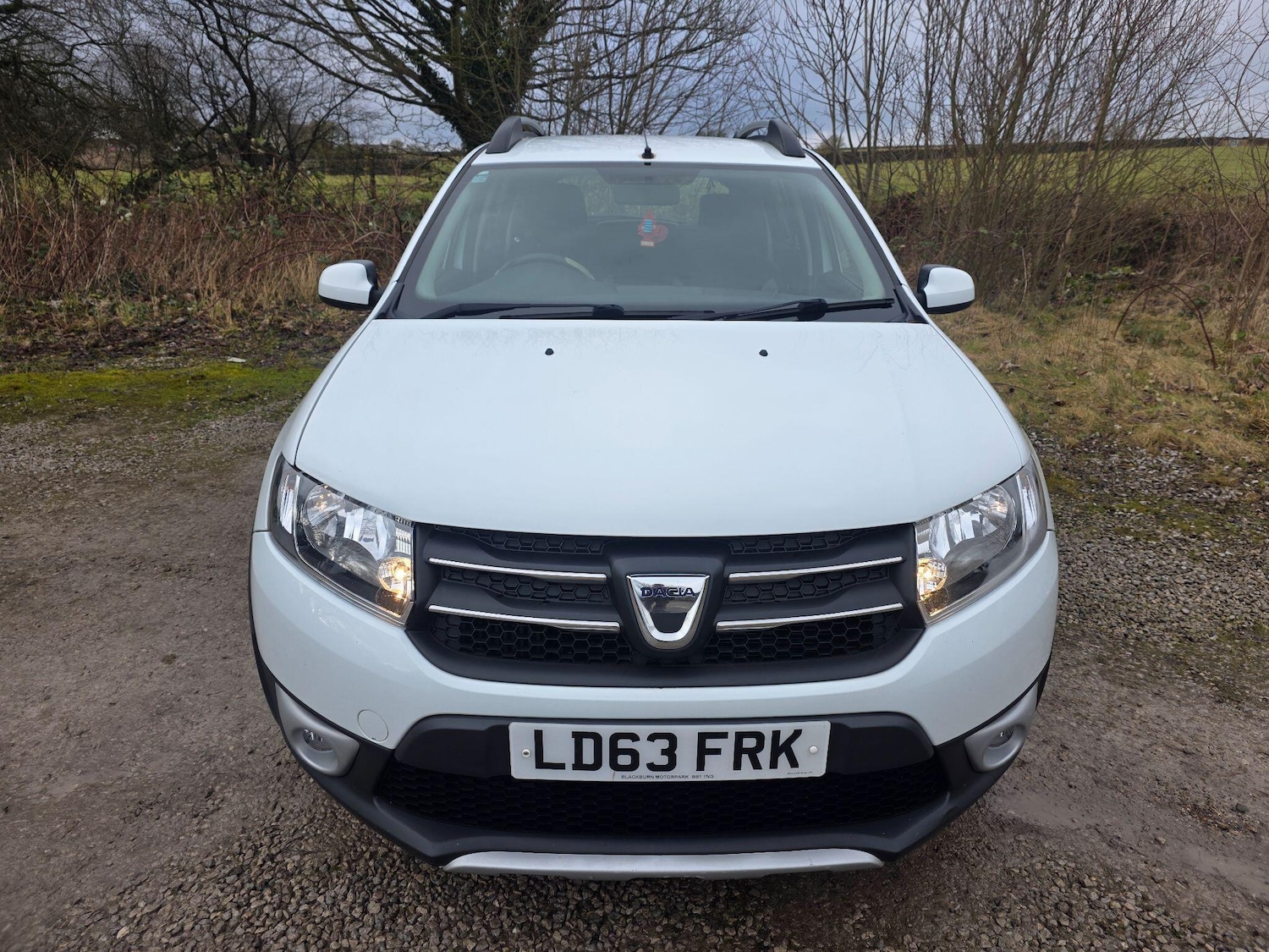 Used Dacia Sandero Stepway 2013 for sale - 77386803: Photo 2