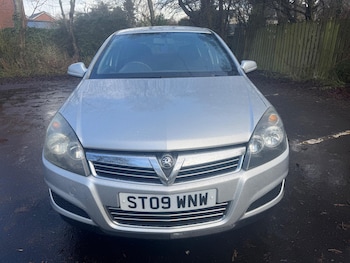 Used Vauxhall Astra 2009 for sale - 77574795: Photo