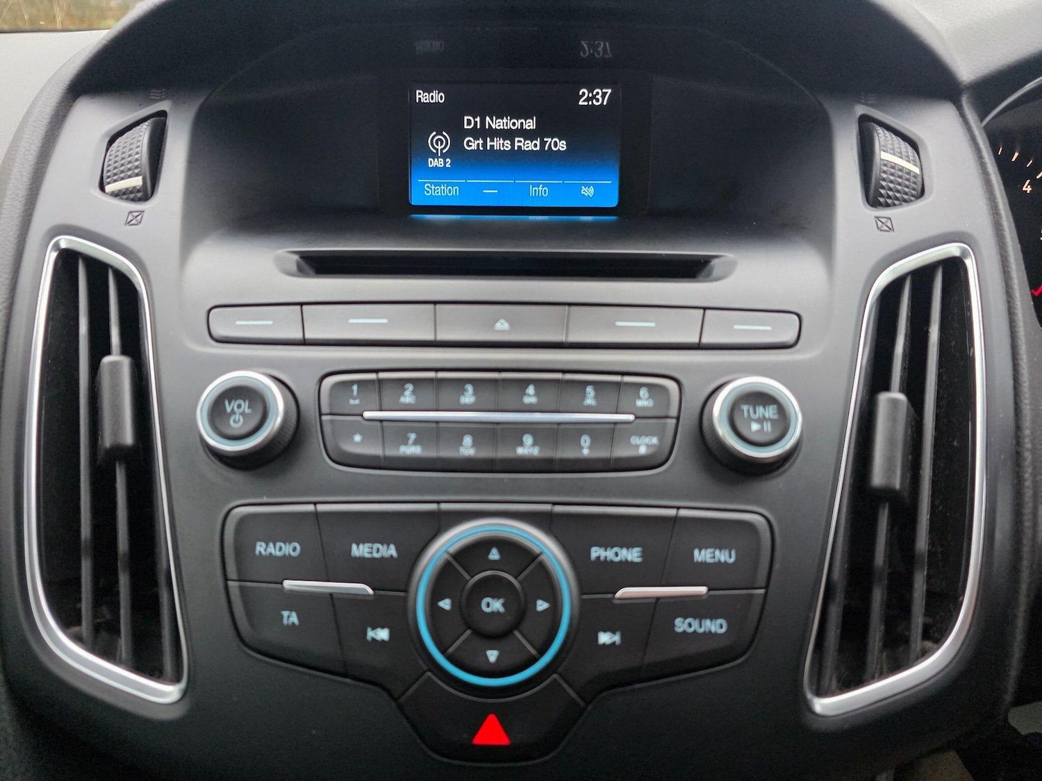 Used Ford Focus 2015 for sale - 77142933: Photo 14