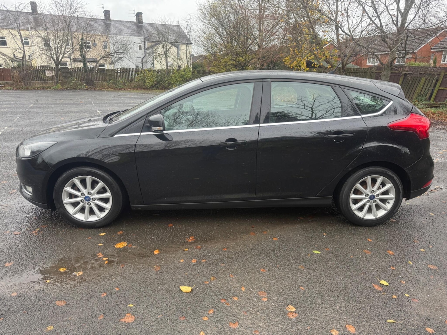 Used Ford Focus 2015 for sale - 76584890: Photo 4