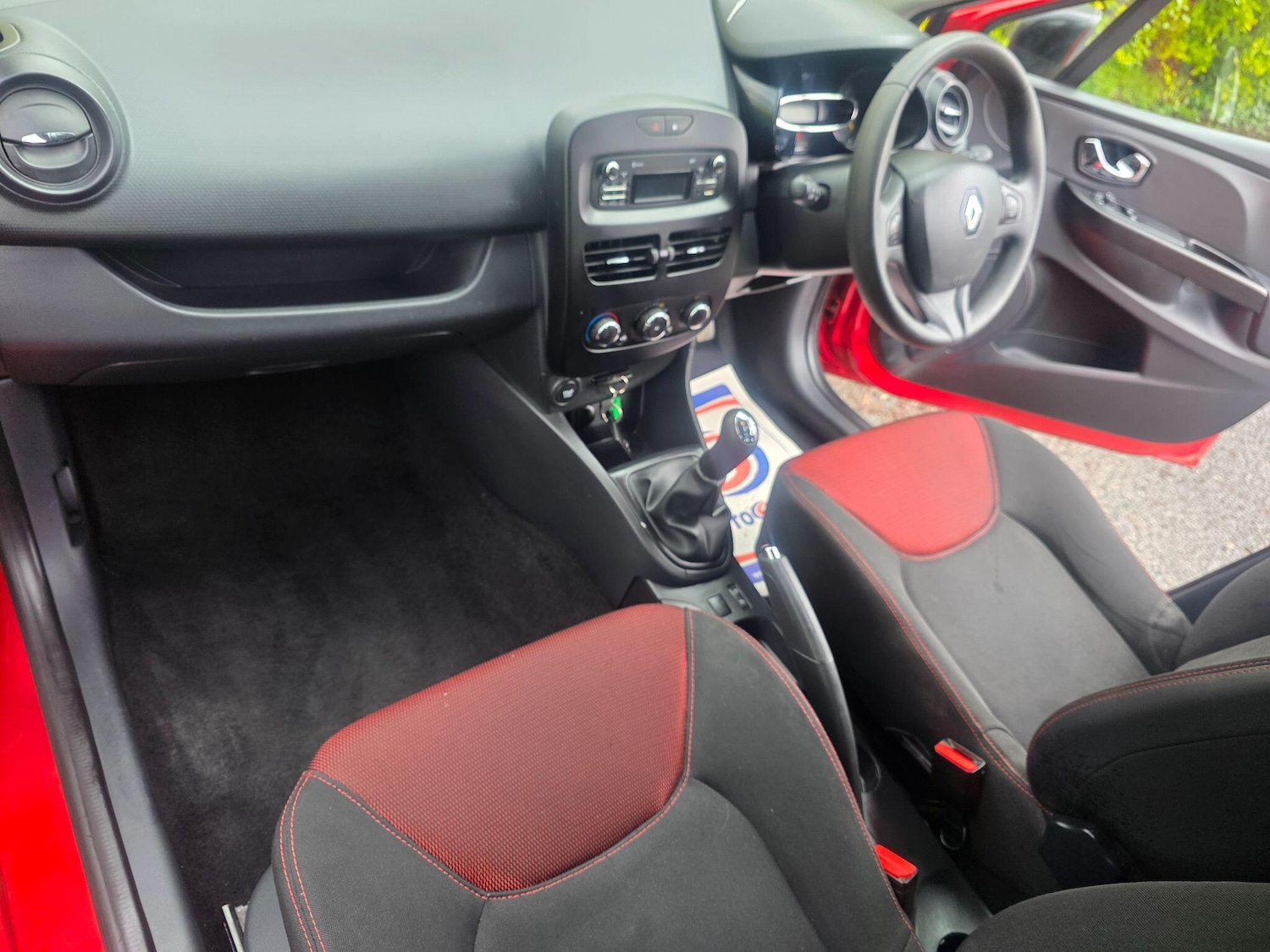 Used Renault Clio 2013 for sale - 78185257: Photo 12