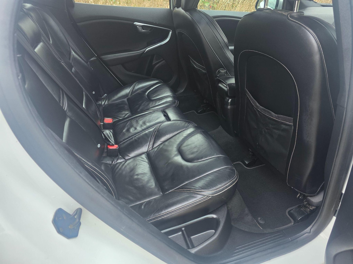 Used Volvo V40 2013 for sale - 77840010: Photo 10