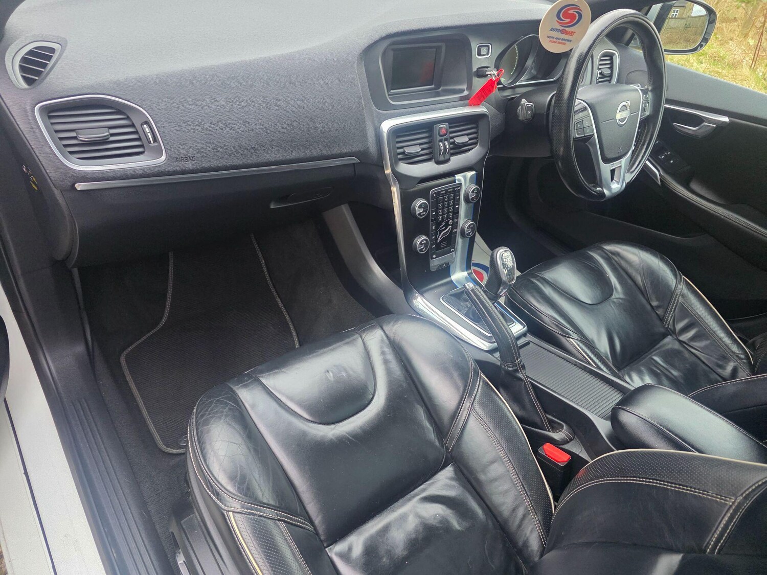 Used Volvo V40 2013 for sale - 77840010: Photo 12