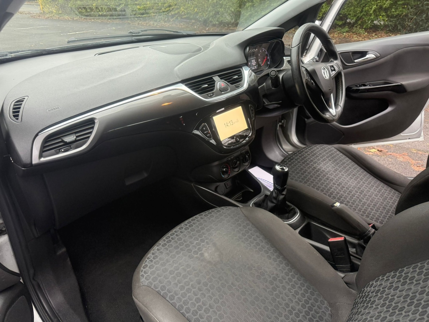 Used Vauxhall Corsa 2015 for sale - 77063445: Photo 10