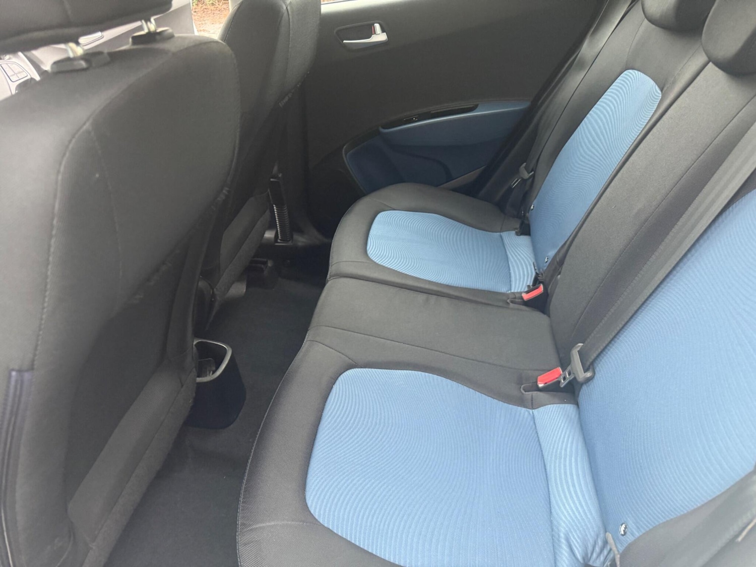 Used Hyundai i10 for sale - 77484475: Photo 13