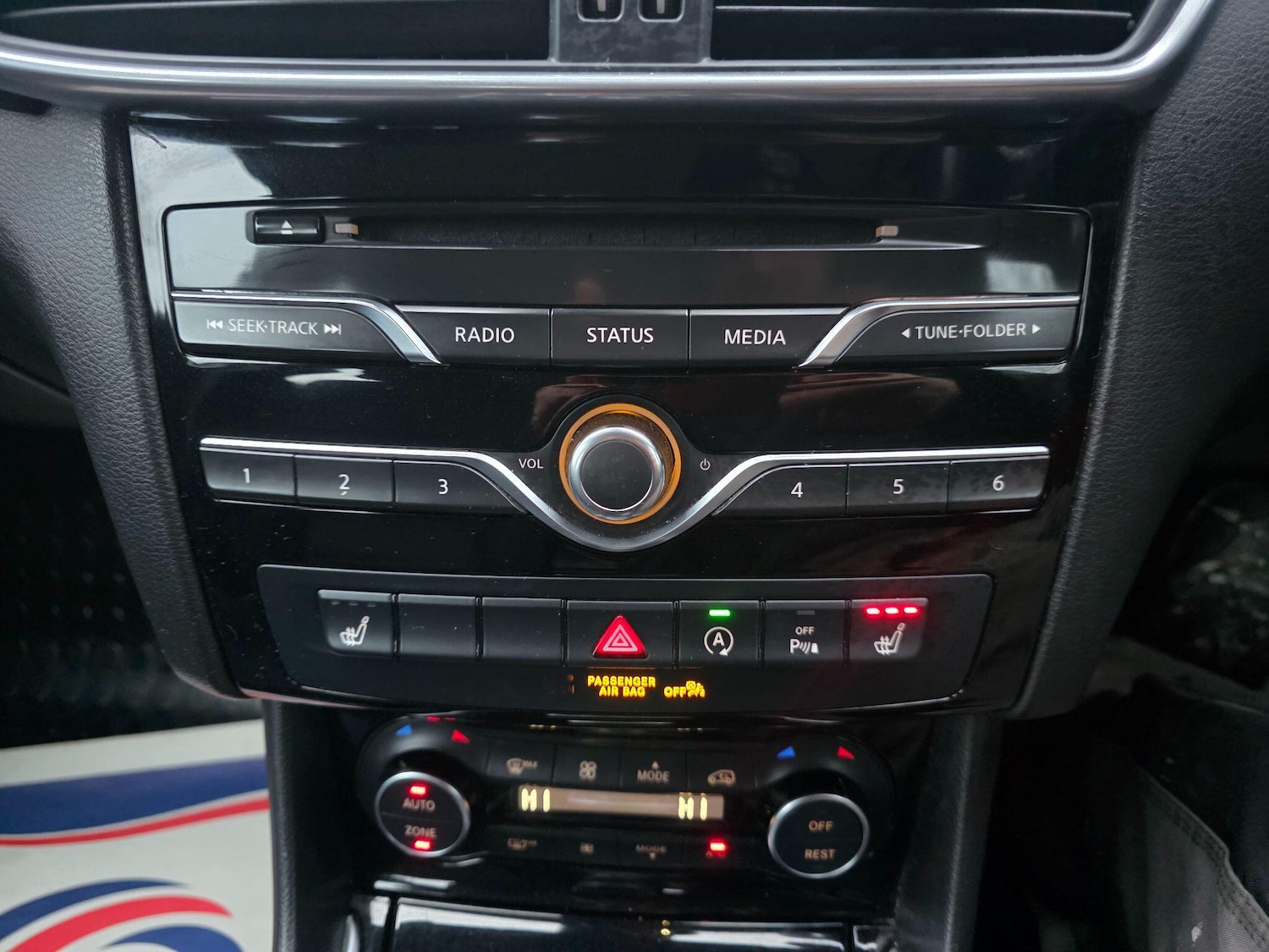 Used Infiniti Q30 2017 for sale - 77425353: Photo 15