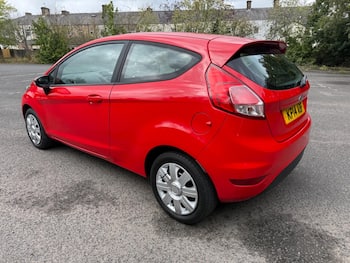 Used Ford Fiesta 2014 for sale - 79727113: Photo
