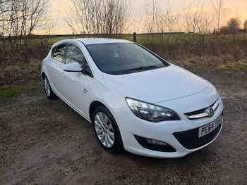Used Vauxhall Astra 2014 for sale - 77352079: Photo