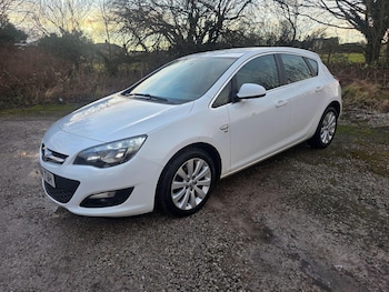 Used Vauxhall Astra 2014 for sale - 77352079: Photo