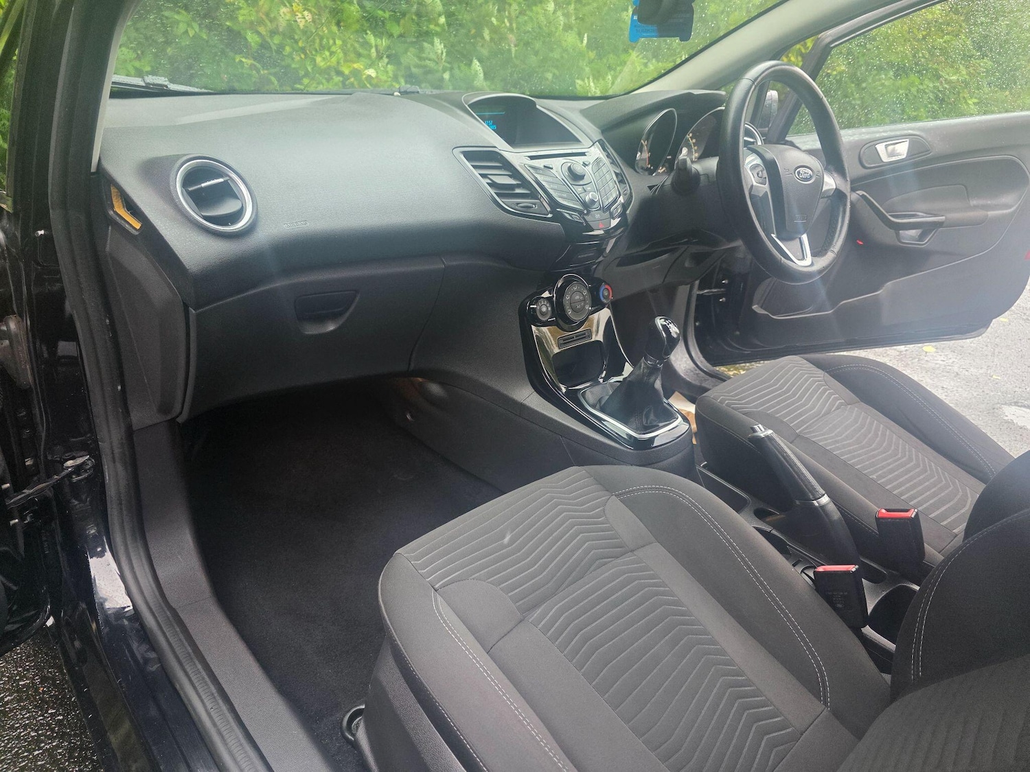 Used Ford Fiesta 2014 for sale - 76166828: Photo 12