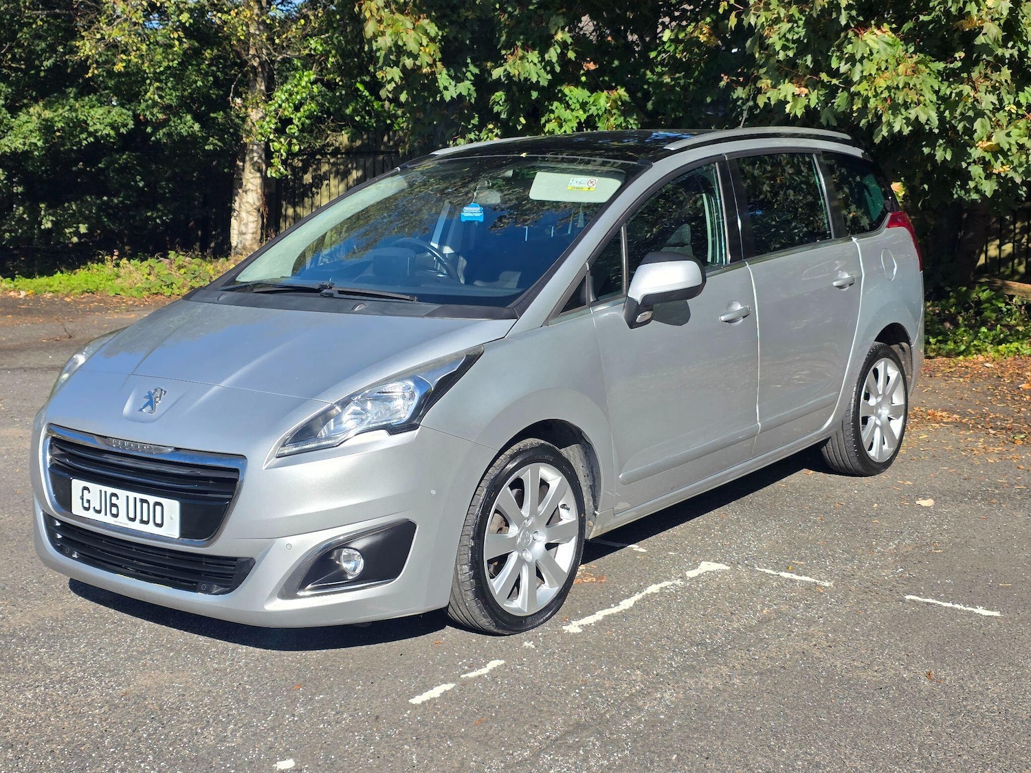 Used Peugeot 5008 2016 for sale - 76121250: Photo 3