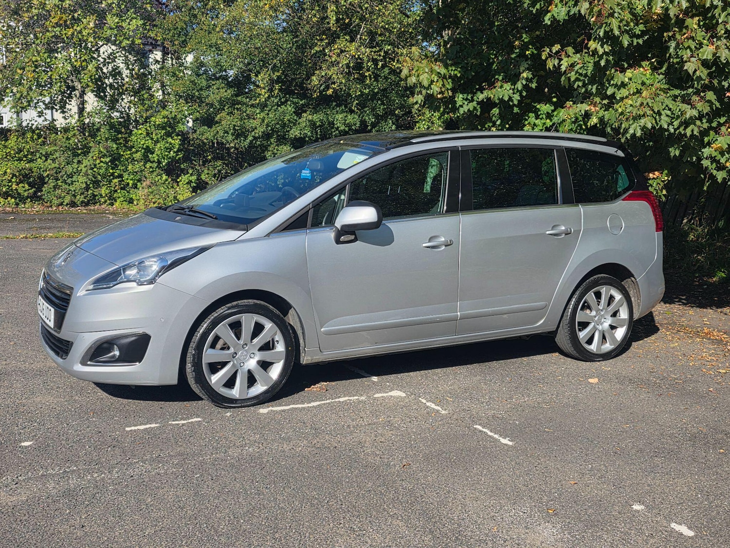 Used Peugeot 5008 2016 for sale - 76121250: Photo 4