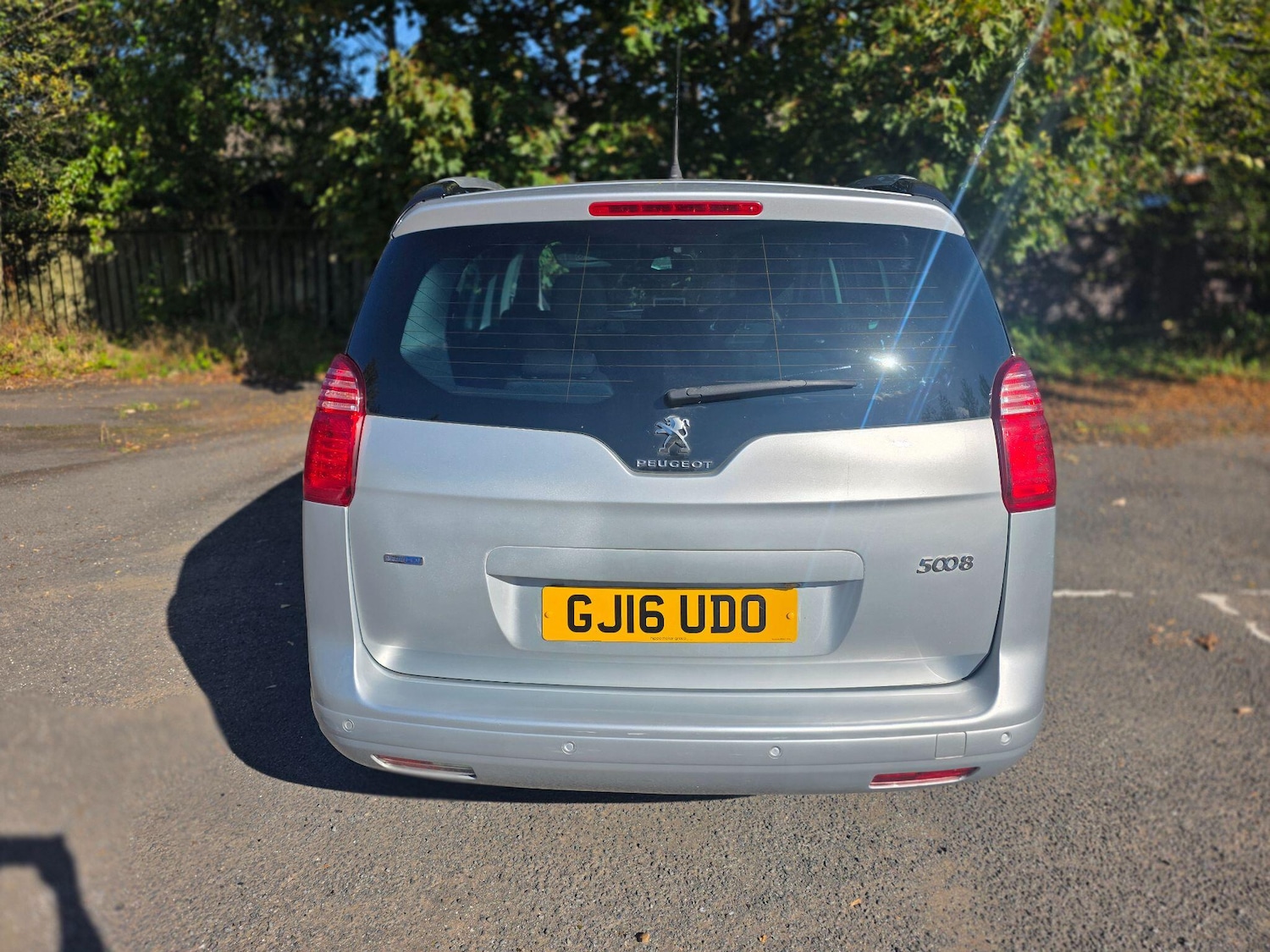 Used Peugeot 5008 2016 for sale - 76121250: Photo 6