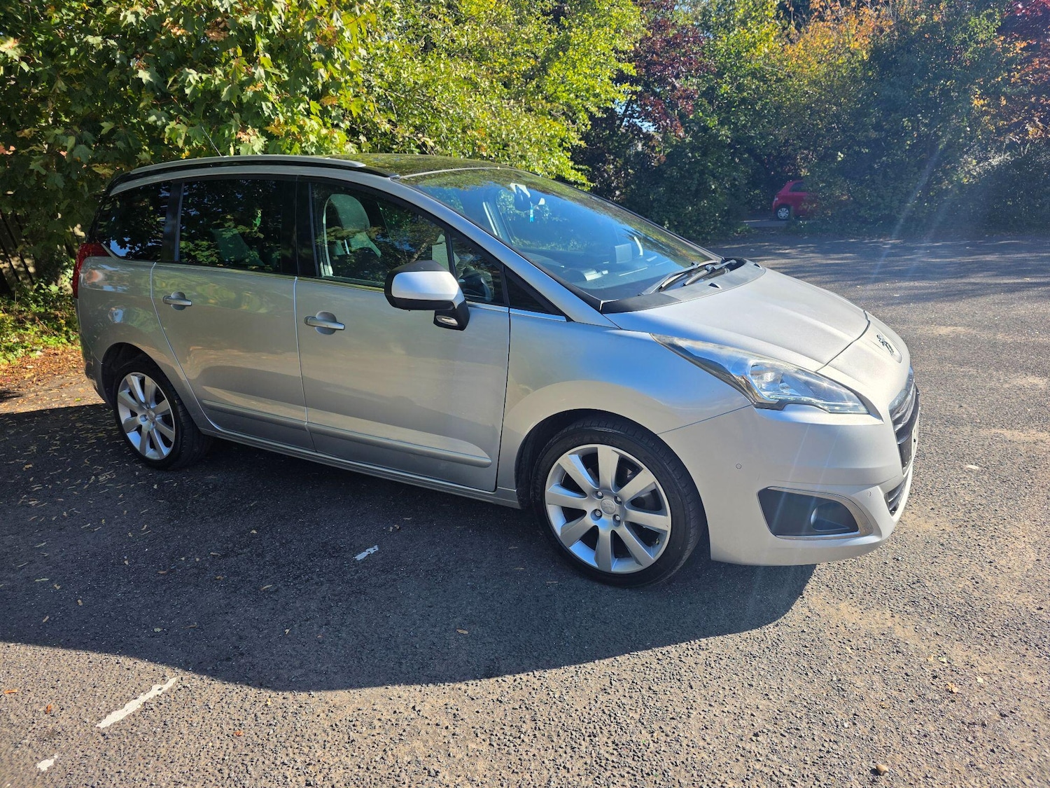 Used Peugeot 5008 2016 for sale - 76121250: Photo 8