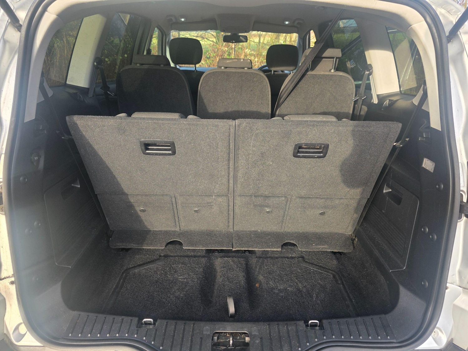 Used Ford S-Max 2010 for sale - 77230596: Photo 12