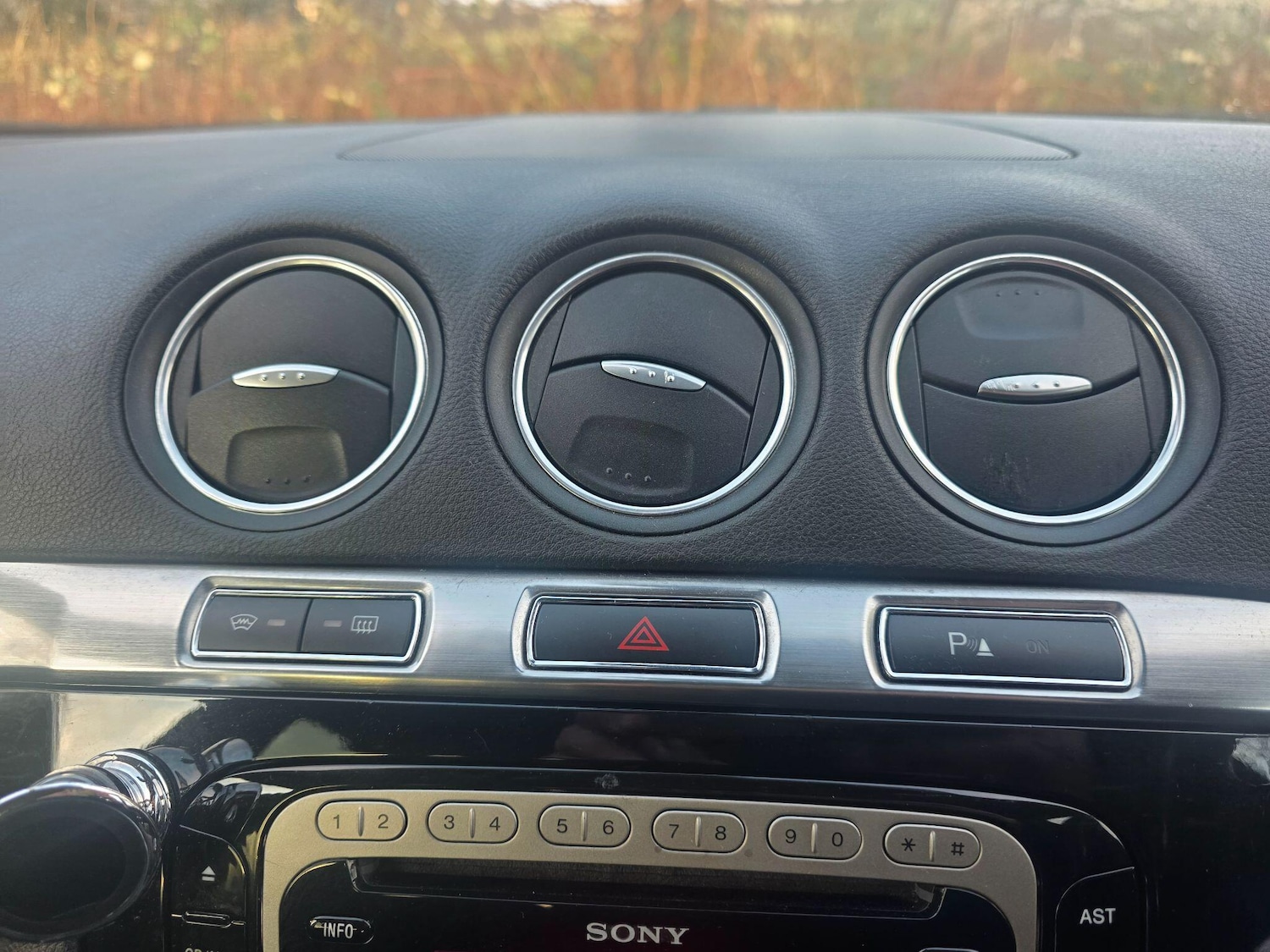 Used Ford S-Max 2010 for sale - 77230596: Photo 15