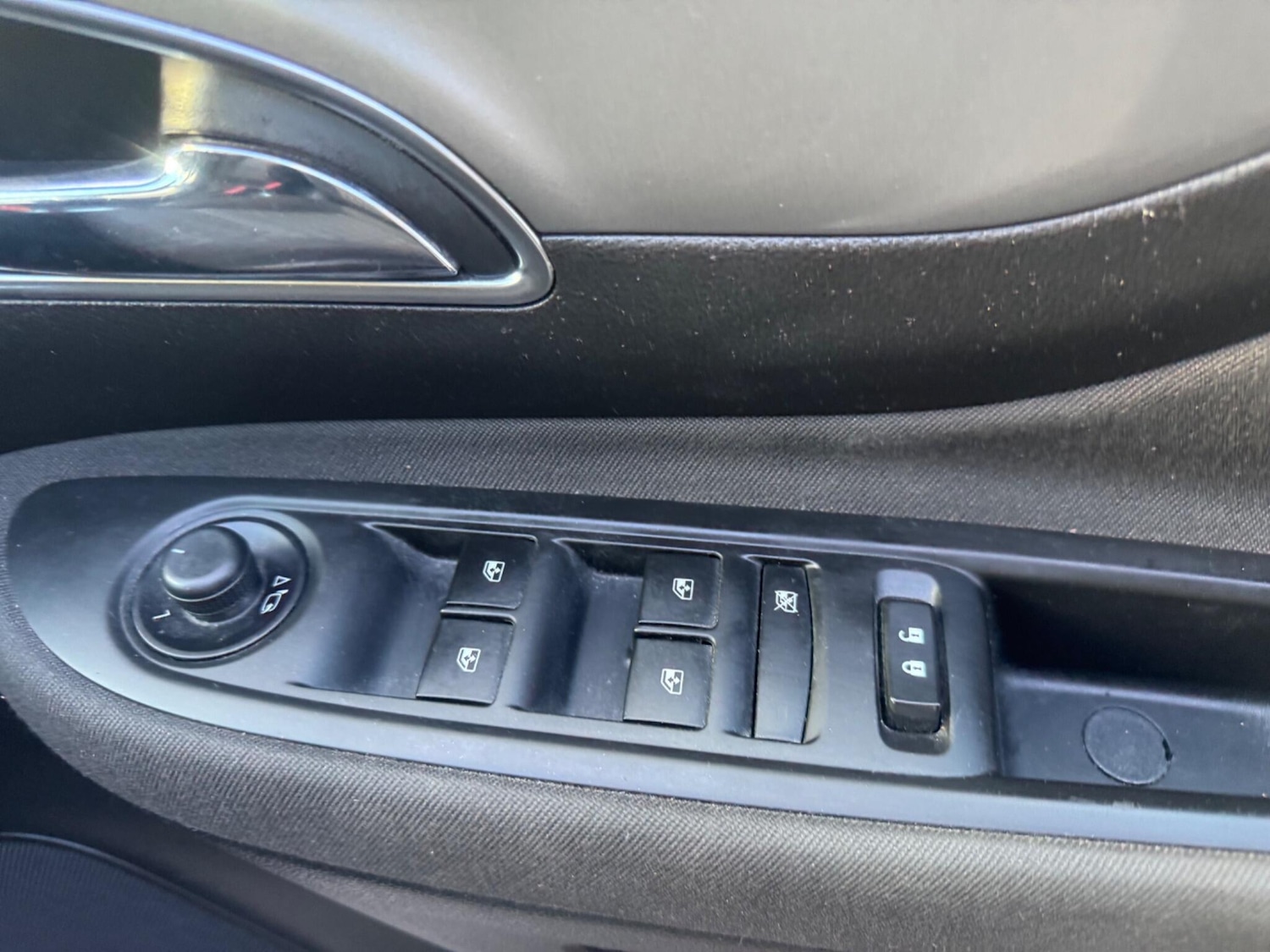 Used Vauxhall Mokka 2015 for sale - 77057197: Photo 14