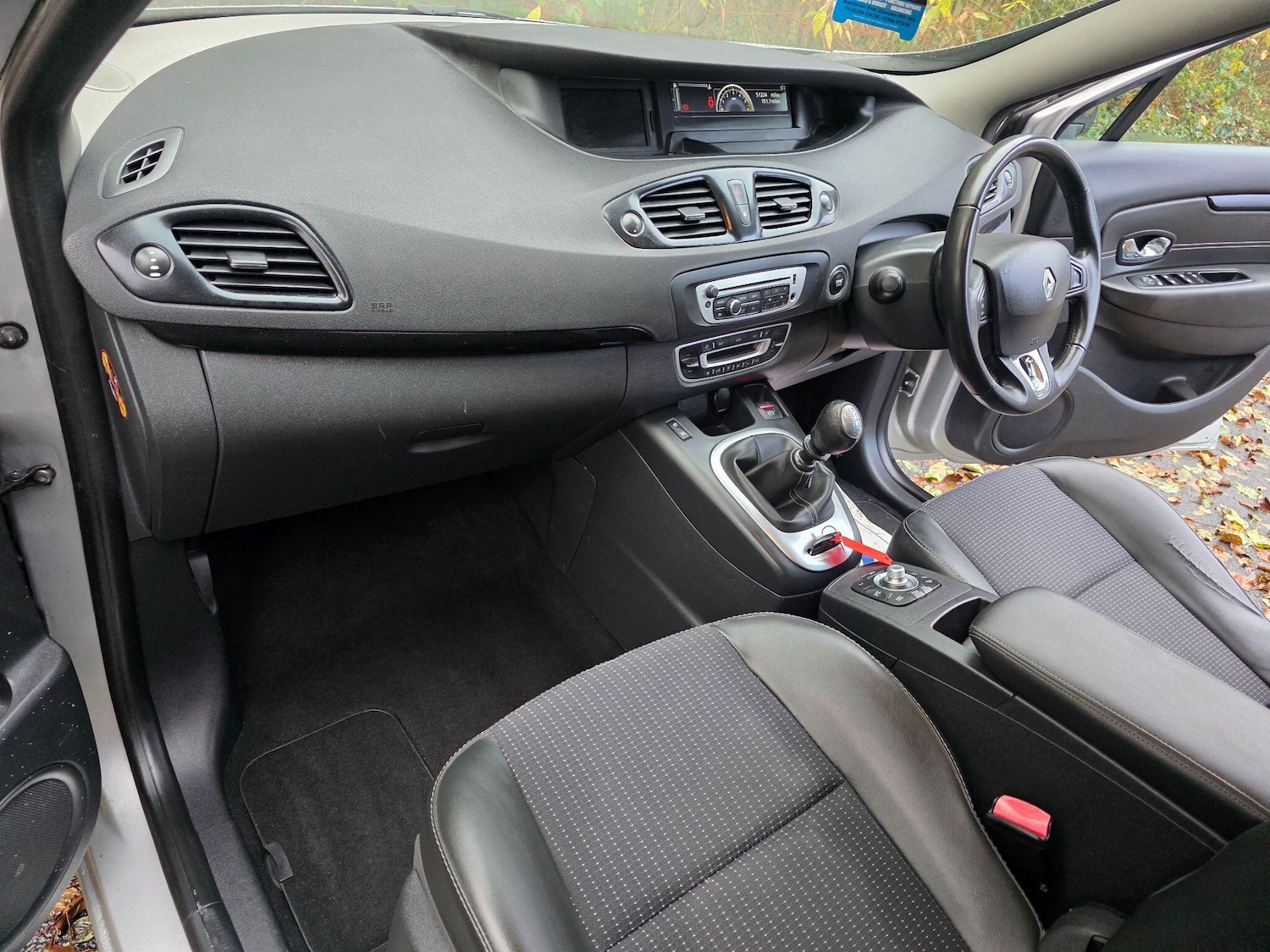 Used Renault Grand Scenic 2014 for sale - 76645469: Photo 12