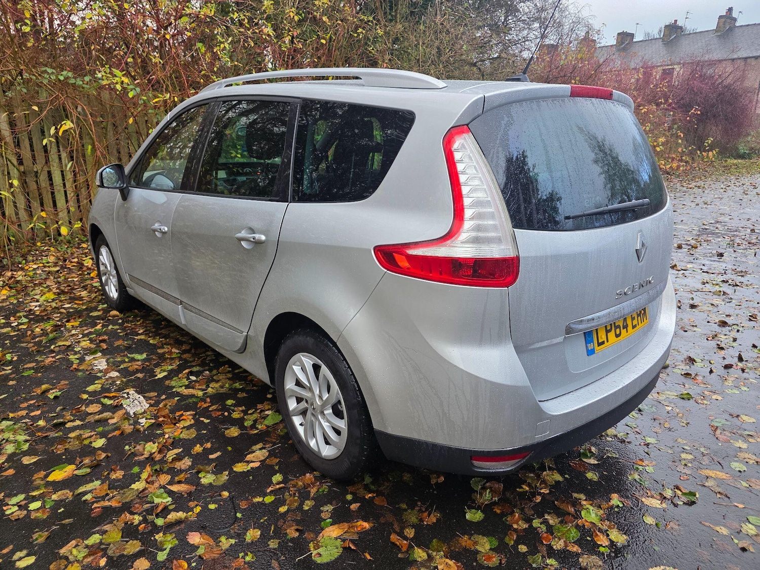 Used Renault Grand Scenic 2014 for sale - 76645469: Photo 5