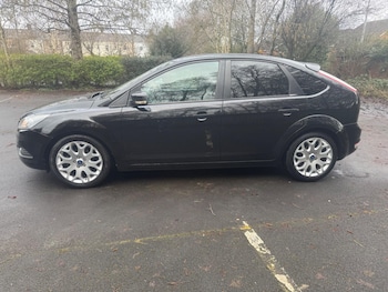 Used Ford Focus 2011 for sale - 77705004: Photo