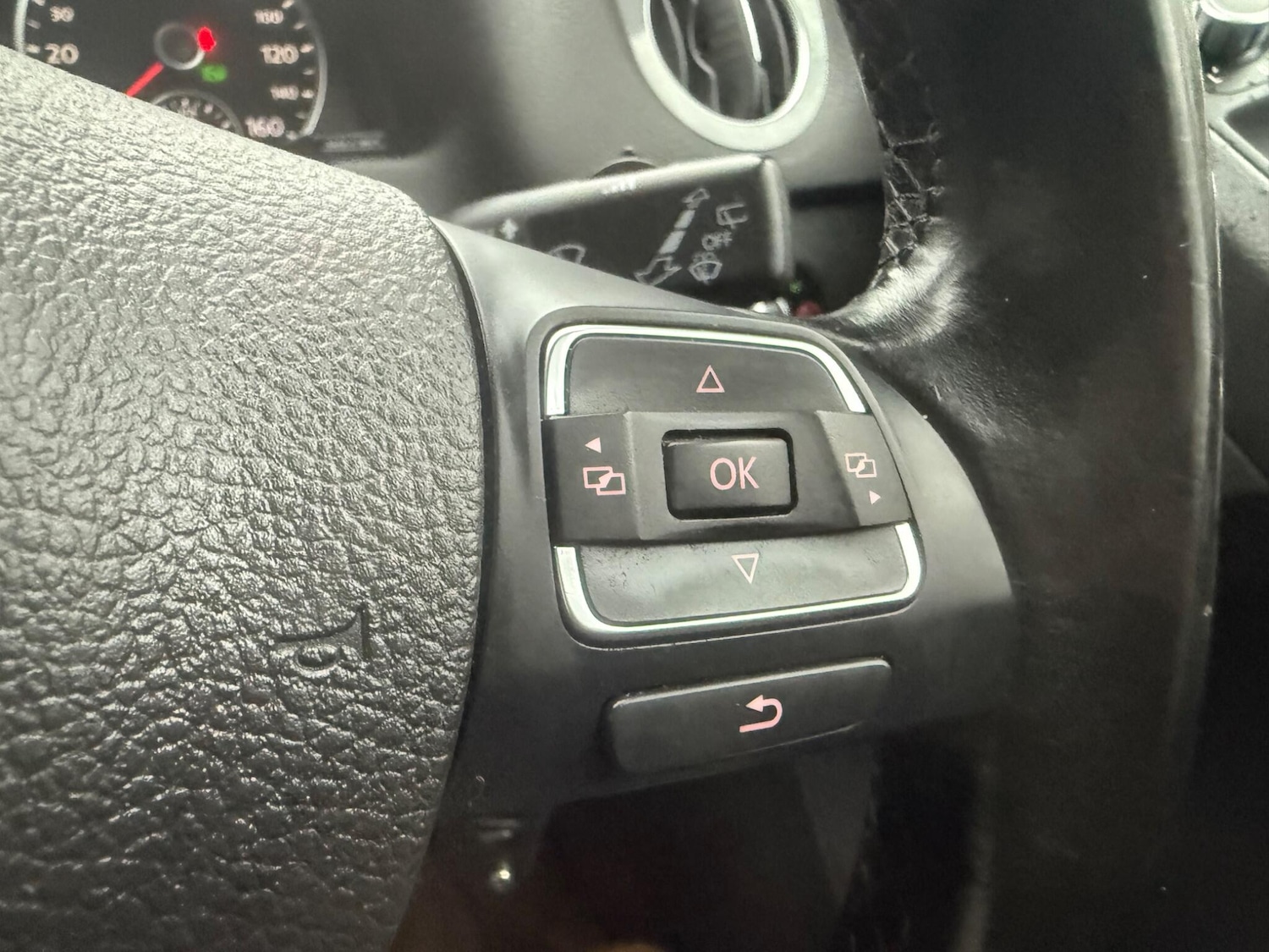 Used Volkswagen Tiguan 2014 for sale - 76823582: Photo 19