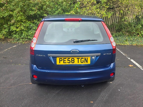 Used Ford Fiesta 2008 for sale - 76200289: Photo 6