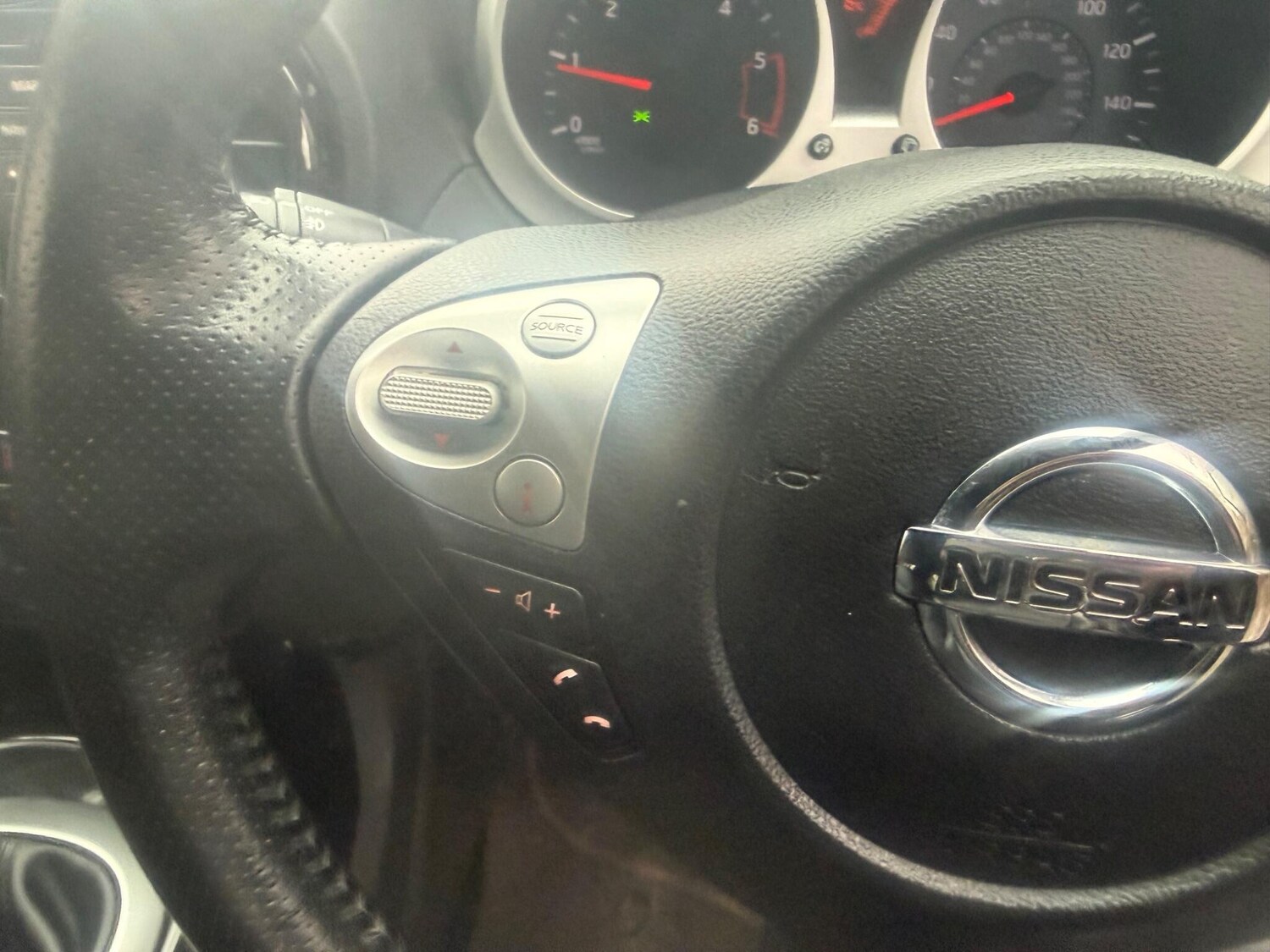 Used Nissan Juke 2014 for sale - 77468921: Photo 15
