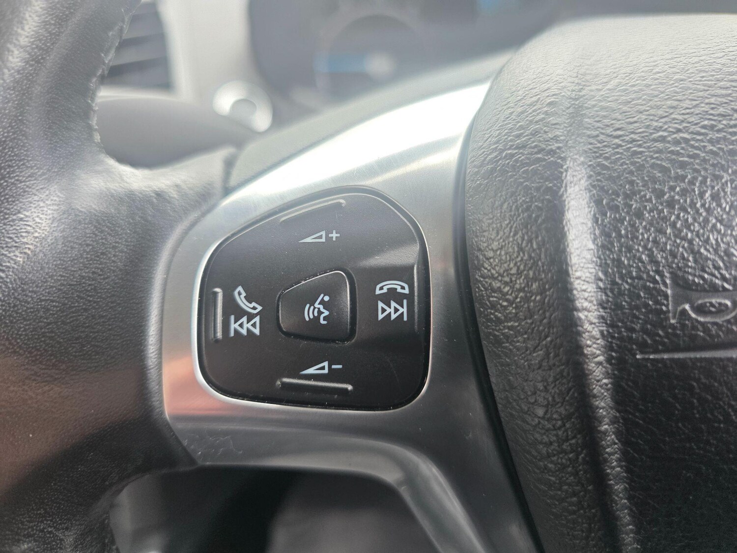 Used Ford Ecosport 2015 for sale - 77908791: Photo 15