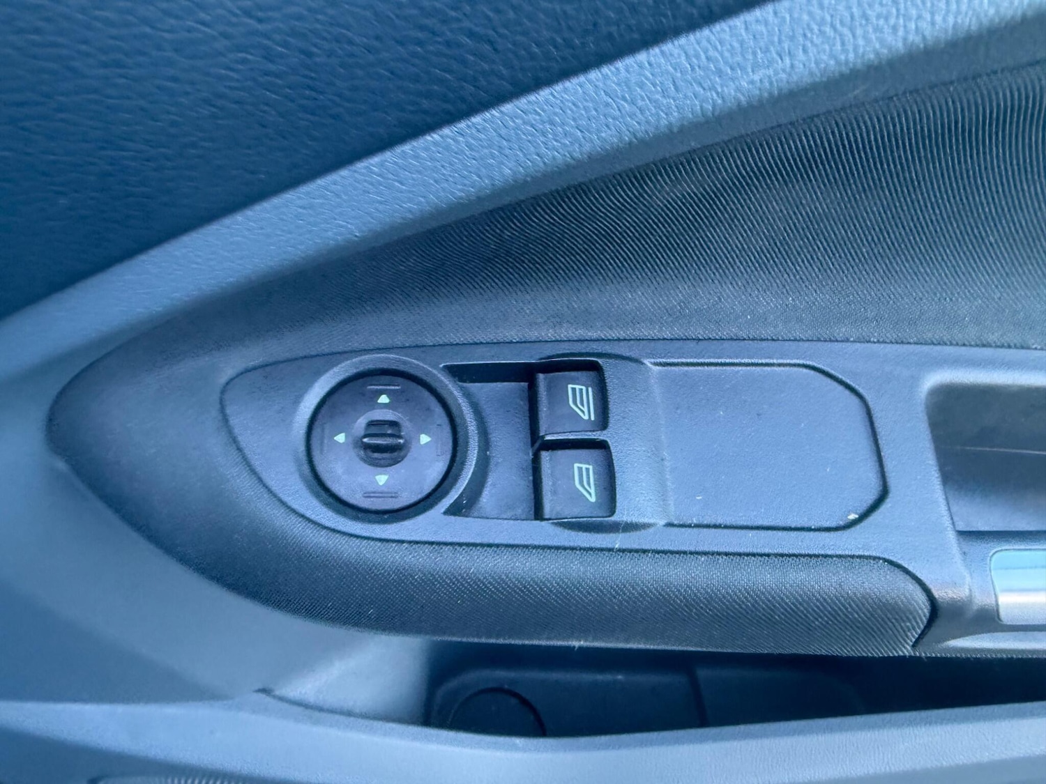 Used Ford C-Max 2013 for sale - 76926408: Photo 12