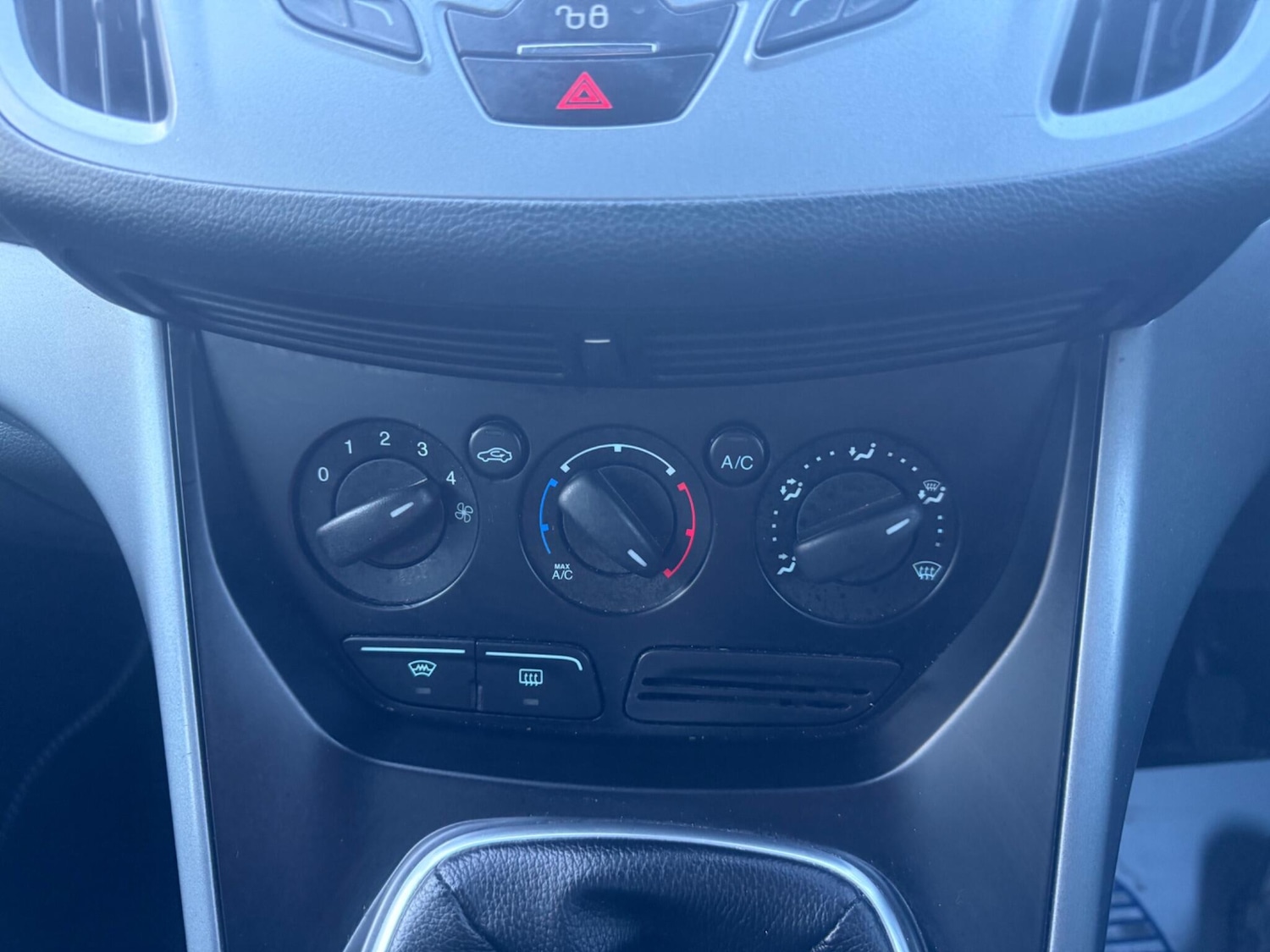 Used Ford C-Max 2013 for sale - 76926408: Photo 16