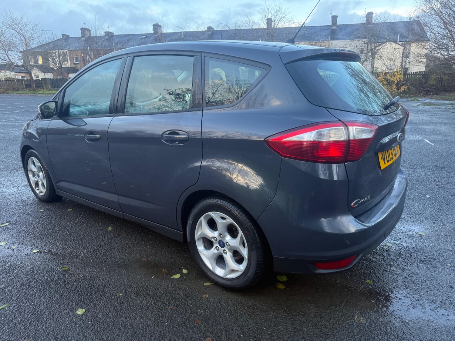 Used Ford C-Max 2013 for sale - 76926408: Photo 4