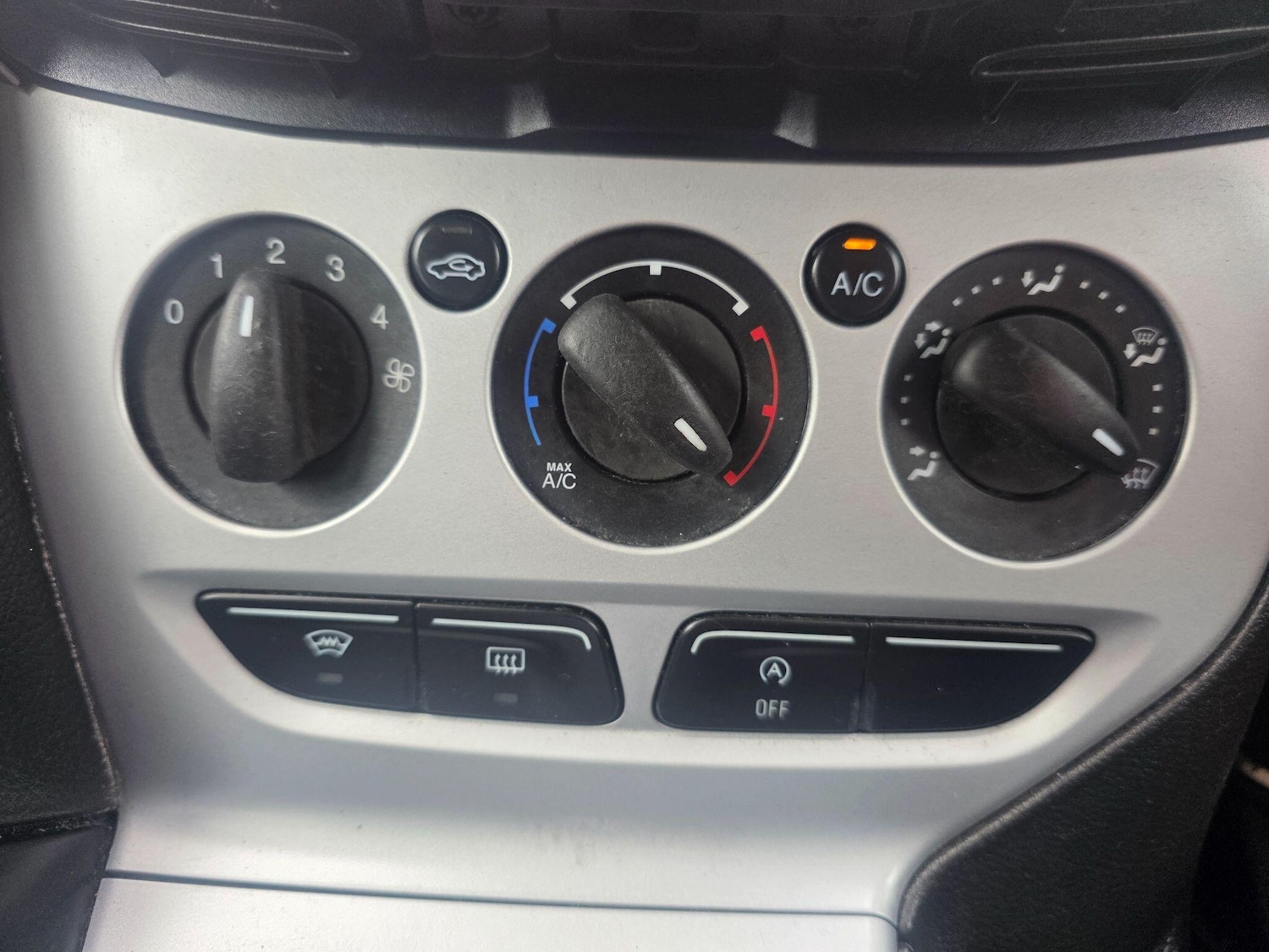 Used Ford Focus 2013 for sale - 77882608: Photo 12