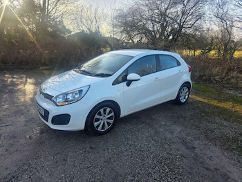 Used Kia Rio 2014 for sale - 77343765: Photo