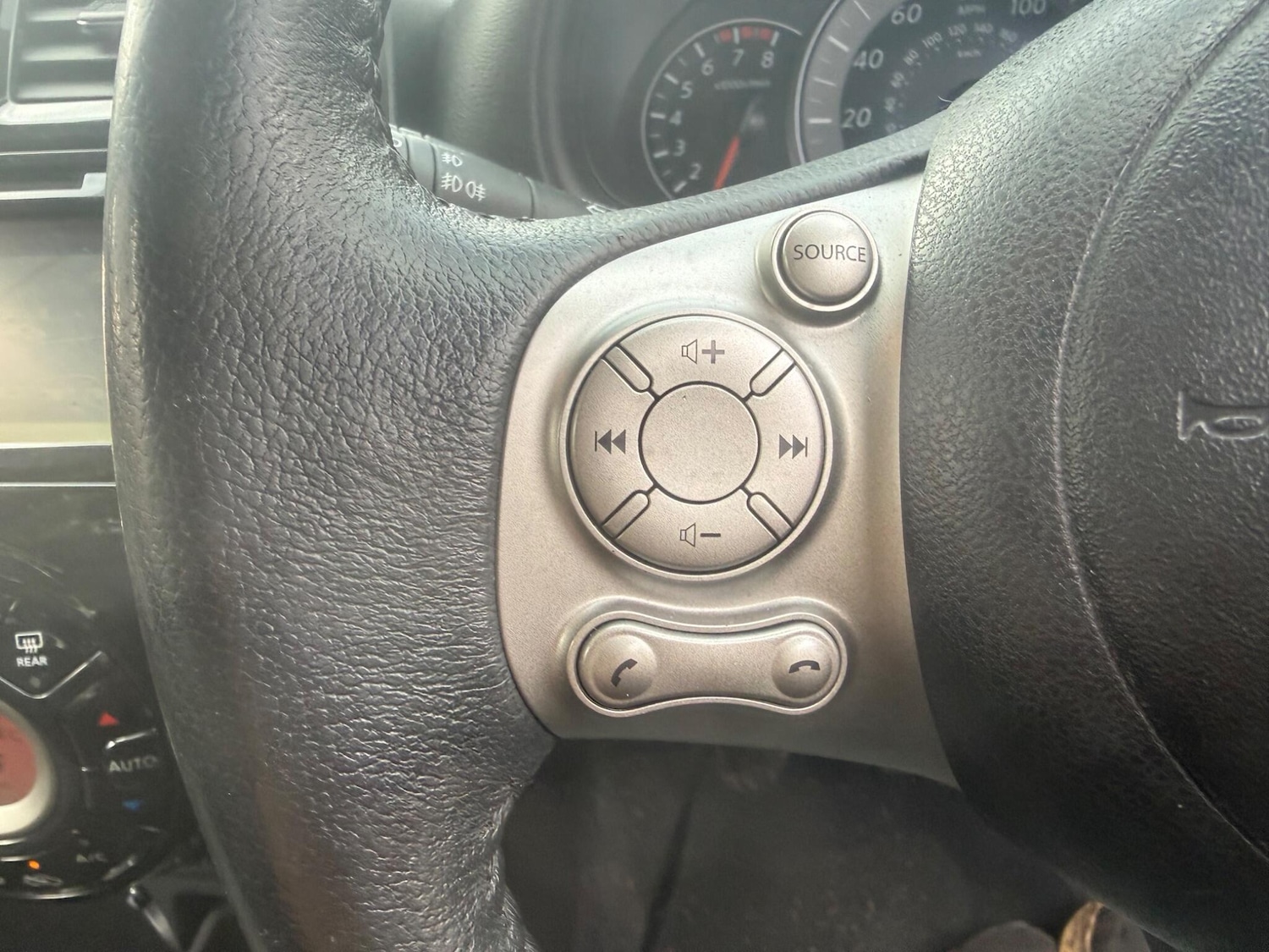 Used Nissan Micra 2015 for sale - 78058777: Photo 18