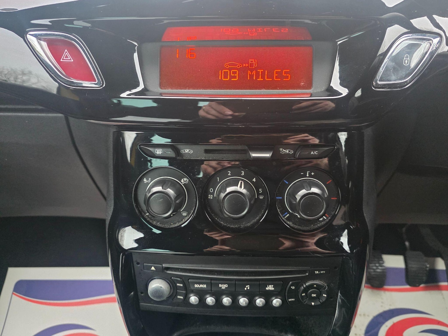 Used Citroen DS3 2013 for sale - 77456501: Photo 13