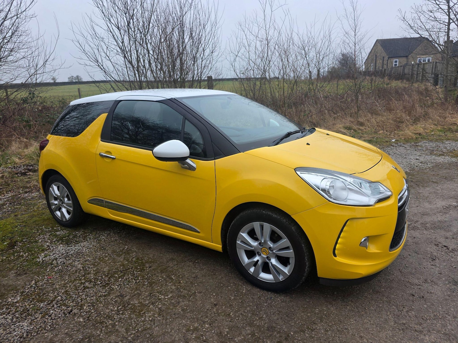 Used Citroen DS3 2013 for sale - 77456501: Photo 8